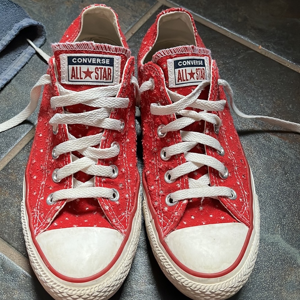 COPY - Red Converse